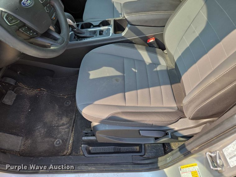 image for item EM7459 2017 Ford Escape SUV