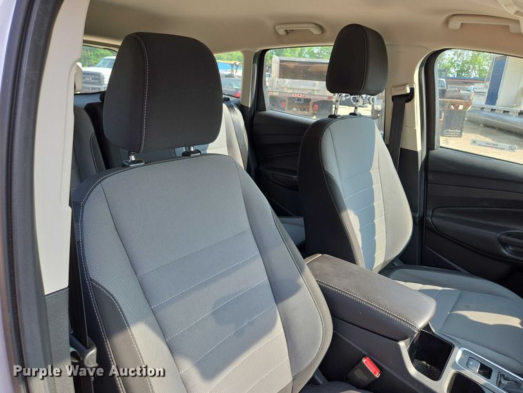 image for item EM7459 2017 Ford Escape SUV