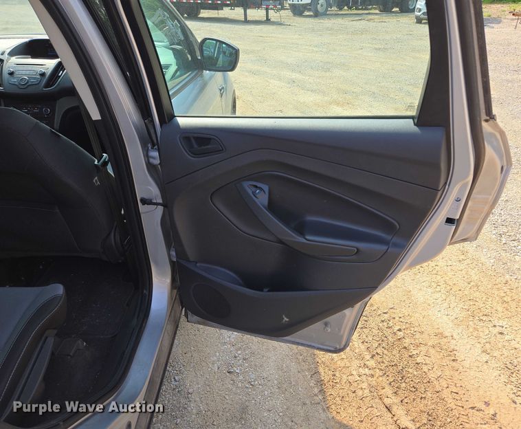 image for item EM7459 2017 Ford Escape SUV