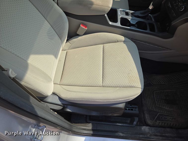 image for item EM7460 2017 Ford Escape SUV