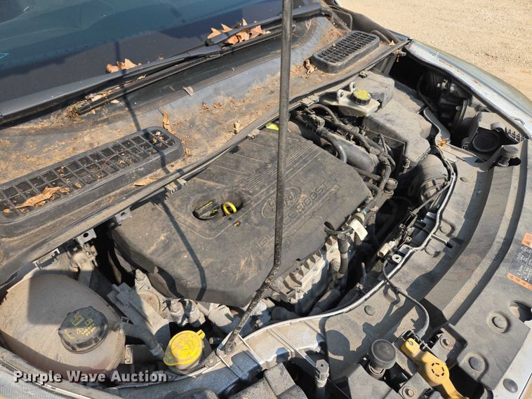 image for item EM7460 2017 Ford Escape SUV