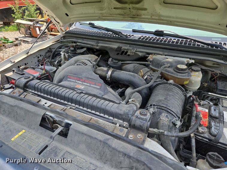 image for item EM7461 2006 Ford F350 Super Duty XL flatbed pickup truck