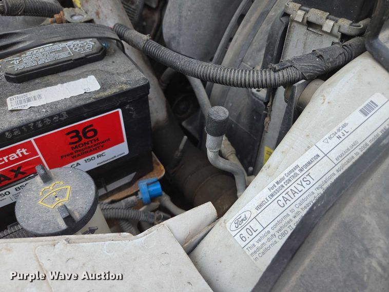 image for item EM7461 2006 Ford F350 Super Duty XL flatbed pickup truck