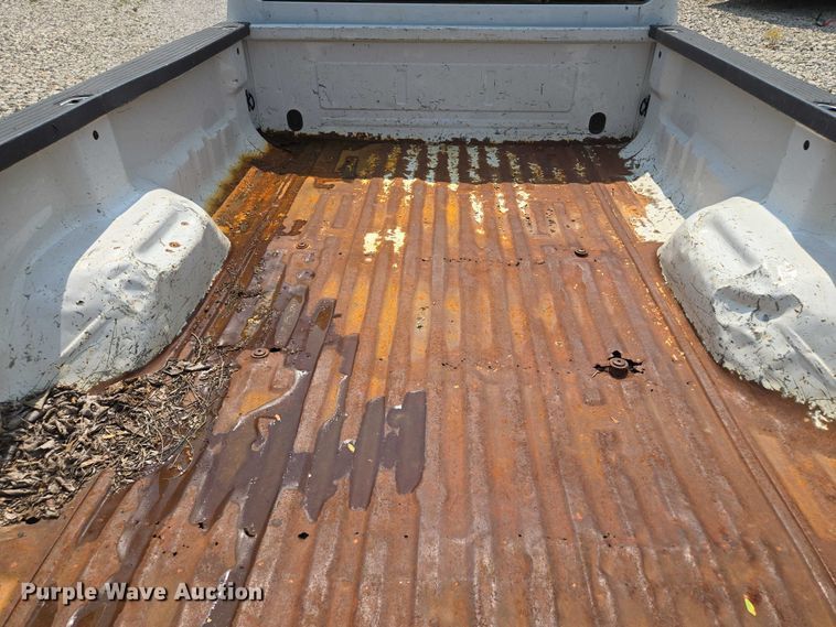 image for item EM7466 2008 Ford F350 Super Duty XL Crew Cab pickup truck