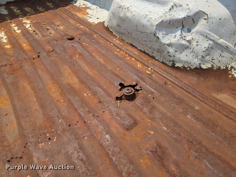 image for item EM7466 2008 Ford F350 Super Duty XL Crew Cab pickup truck