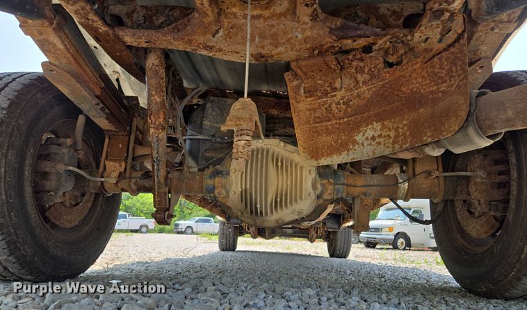 image for item EM7466 2008 Ford F350 Super Duty XL Crew Cab pickup truck