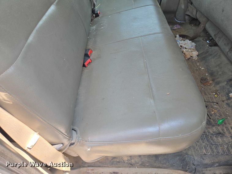 image for item EM7466 2008 Ford F350 Super Duty XL Crew Cab pickup truck