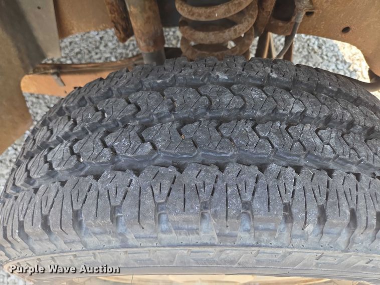 image for item EM7466 2008 Ford F350 Super Duty XL Crew Cab pickup truck