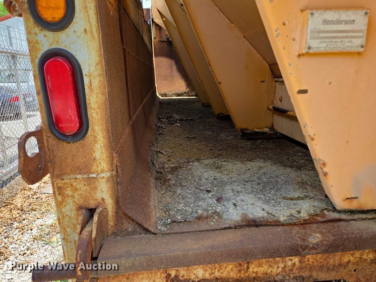 image for item EM7470 1998 International 4900 dump truck