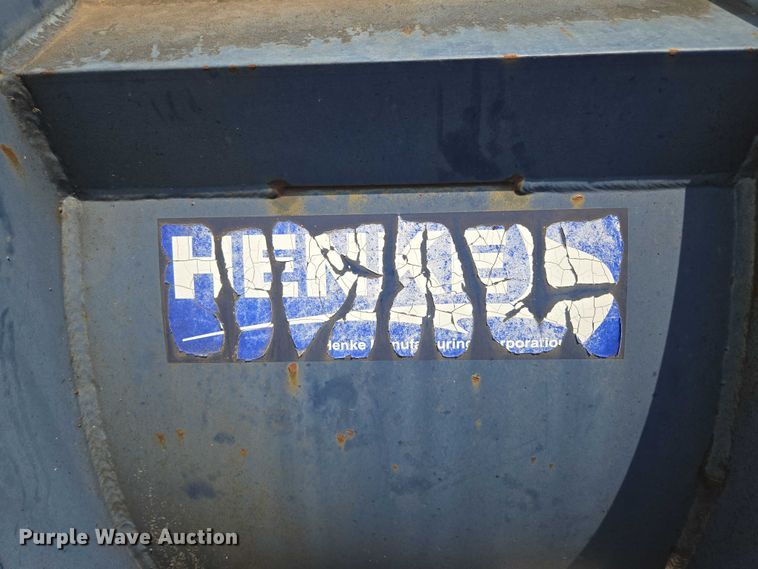 image for item EM7470 1998 International 4900 dump truck