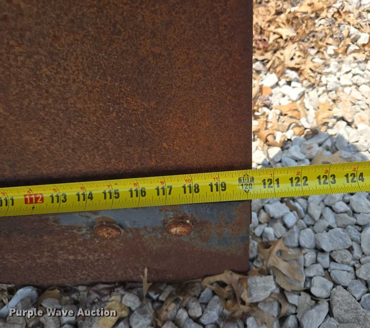 image for item EM7470 1998 International 4900 dump truck