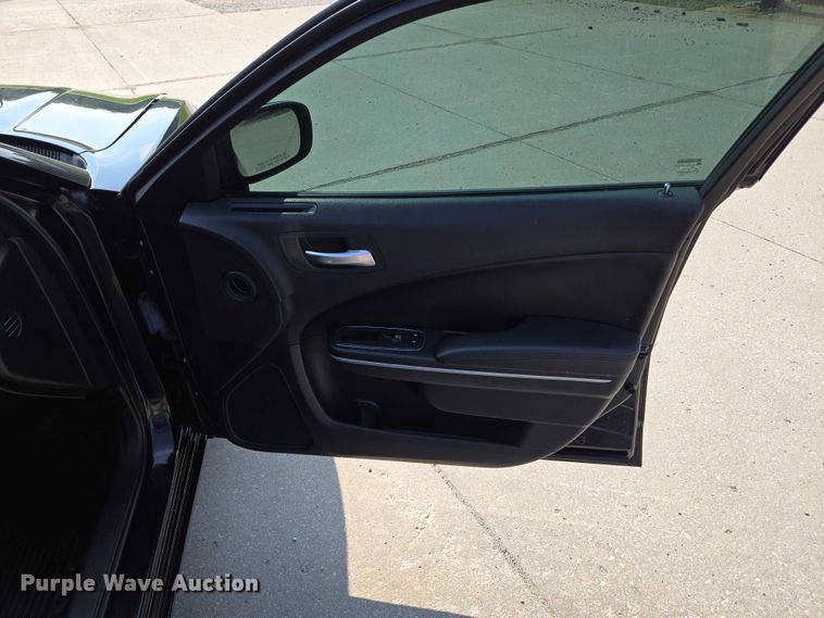 image for item EM7474 2021 Dodge Charger Police 