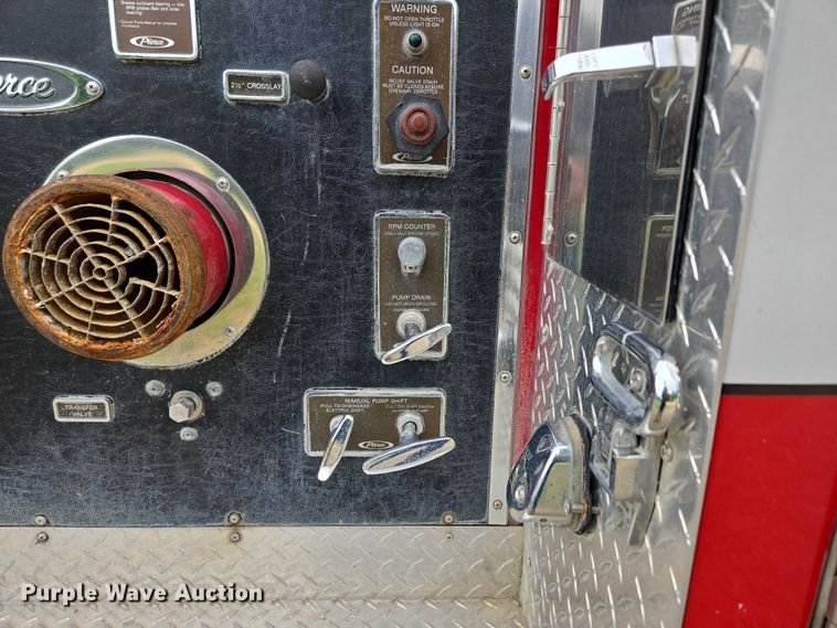 image for item EN3791 1982 GMC Brigadier pumper fire truck