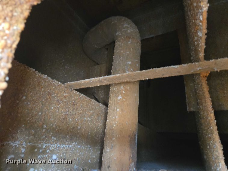 image for item EN3791 1982 GMC Brigadier pumper fire truck