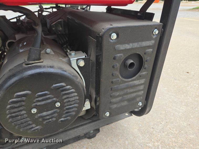 image for item EN3792 Heavy Duty Power Systems HDG9000ER generator