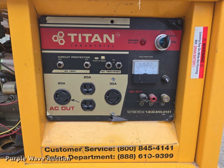 image for item EN3794 Titan Industrial 9000ES generator