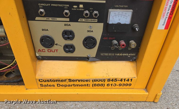 image for item EN3794 Titan Industrial 9000ES generator