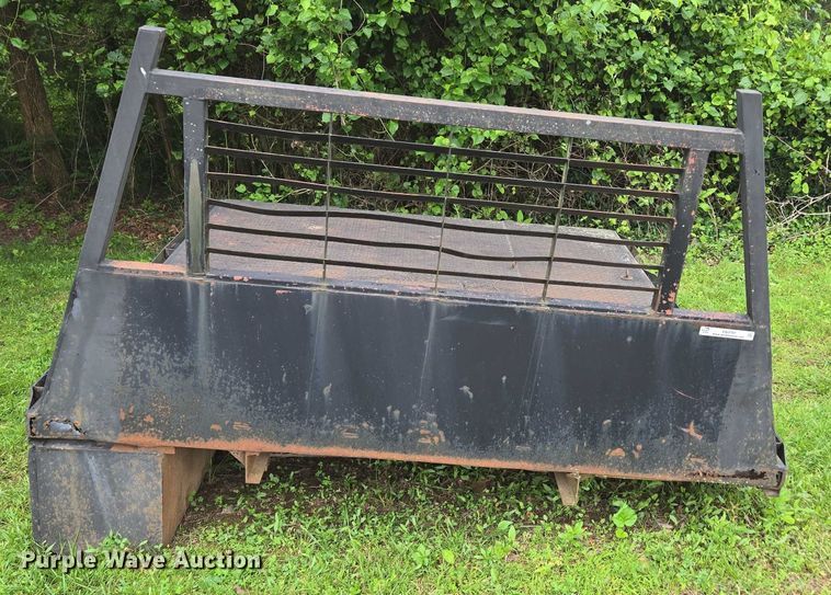 image for item EN3797 J&I MFG. flatbed