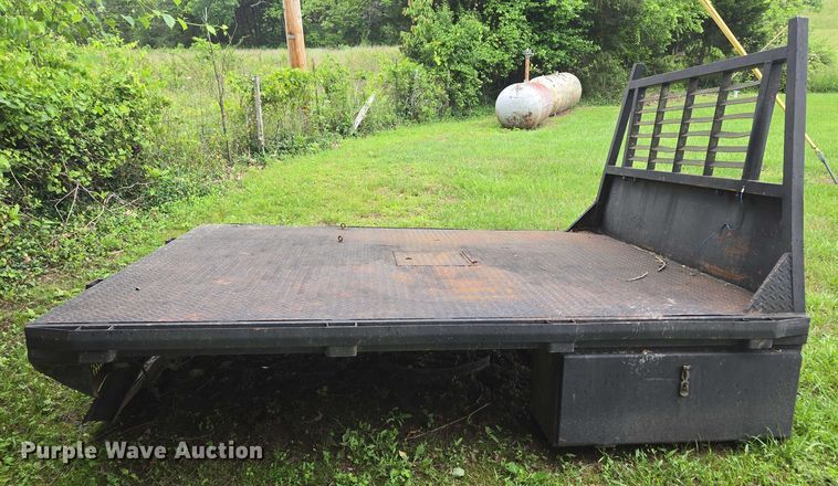 image for item EN3797 J&I MFG. flatbed