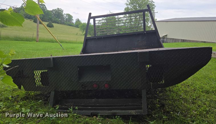 image for item EN3797 J&I MFG. flatbed