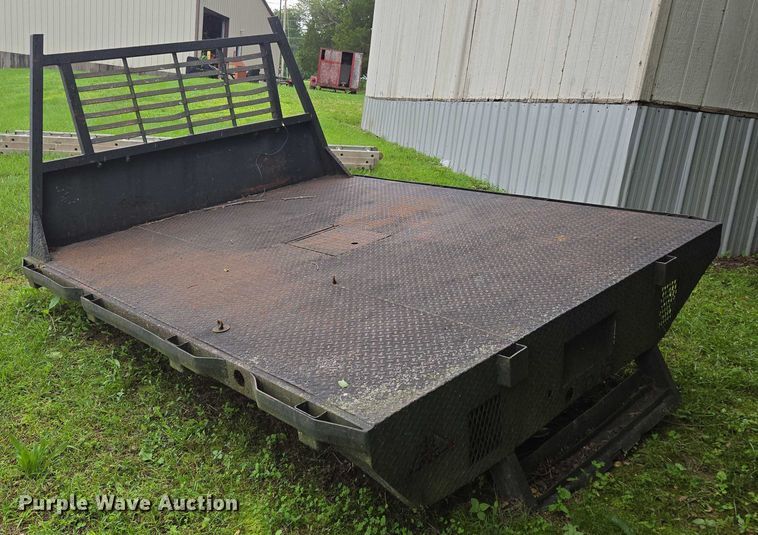 image for item EN3797 J&I MFG. flatbed