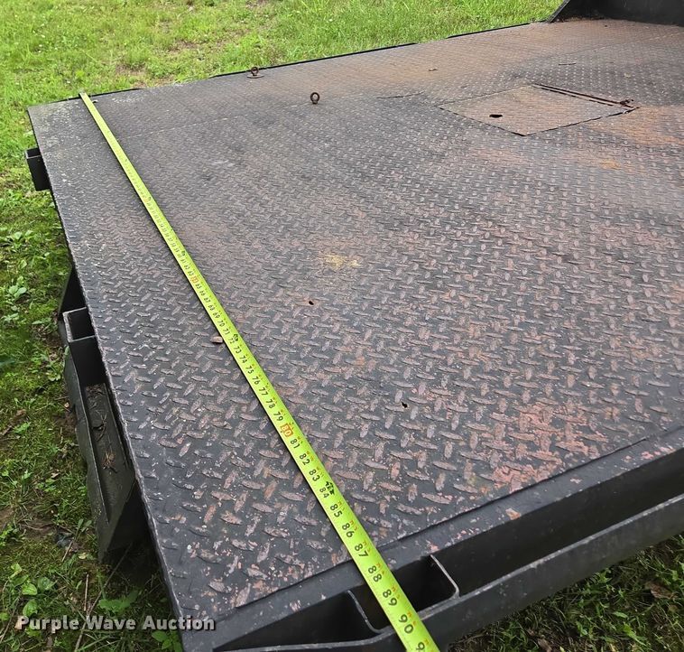 image for item EN3797 J&I MFG. flatbed