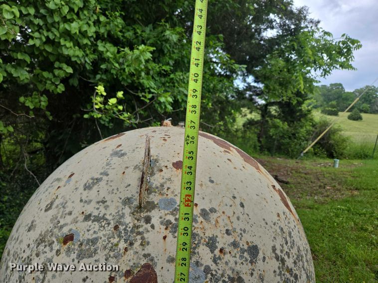 image for item EN3798 (2) propane tanks