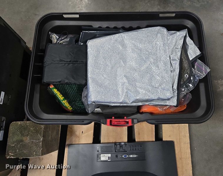 image for item EN3819 Office supplies