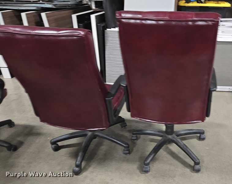 image for item EN3821 (3) chairs