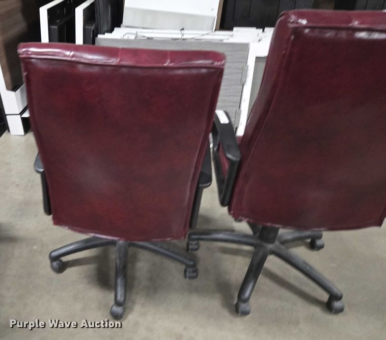 image for item EN3821 (3) chairs