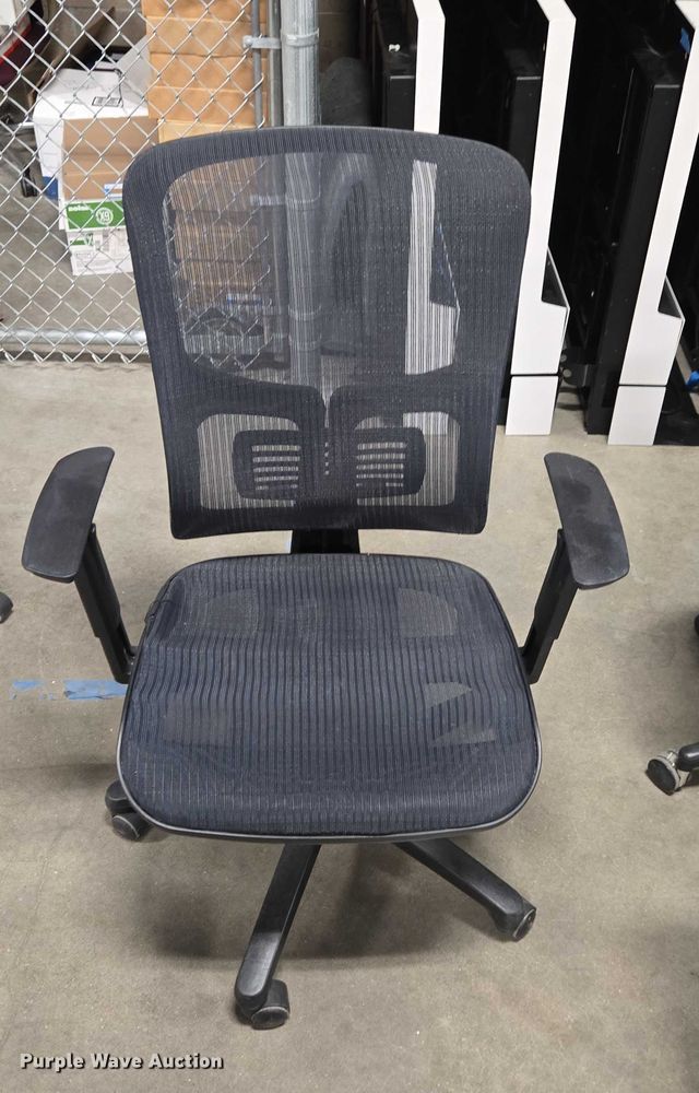 image for item EN3822 (10) chairs