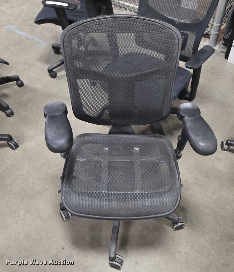 image for item EN3822 (10) chairs