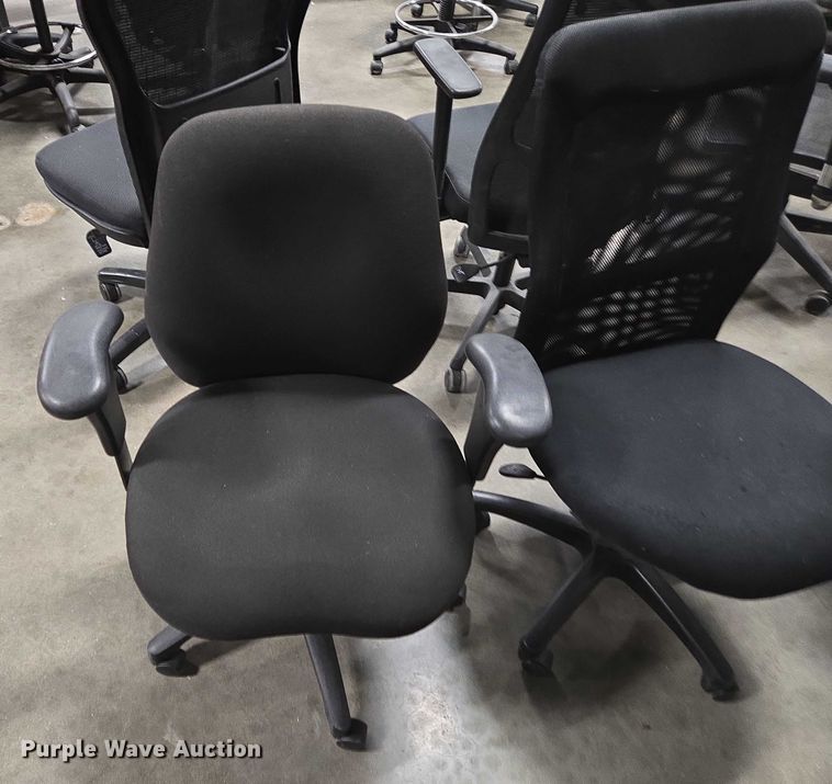 image for item EN3822 (10) chairs