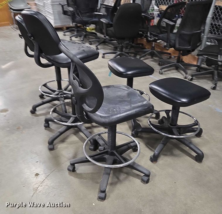 image for item EN3825 Furniture