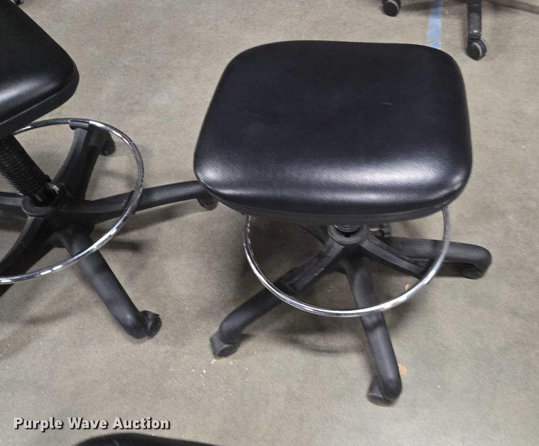 image for item EN3825 Furniture