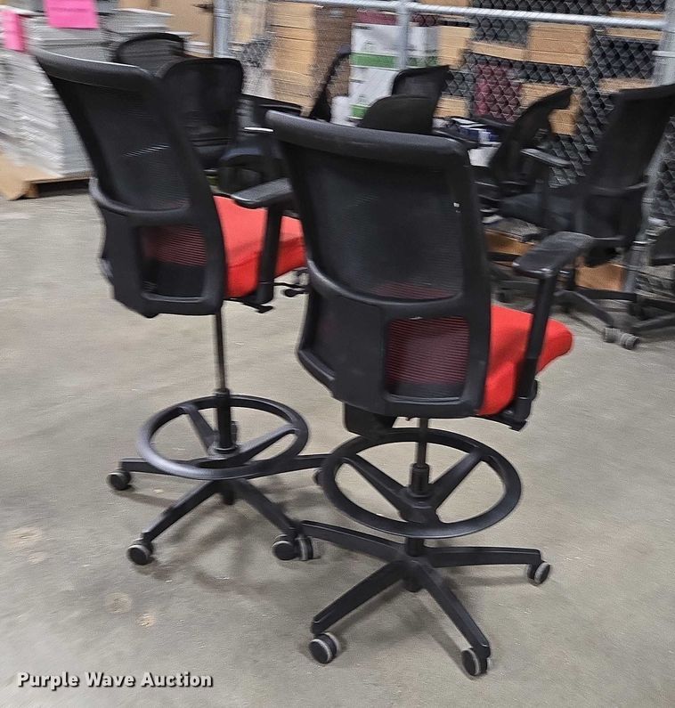 image for item EN3826 (2) chairs