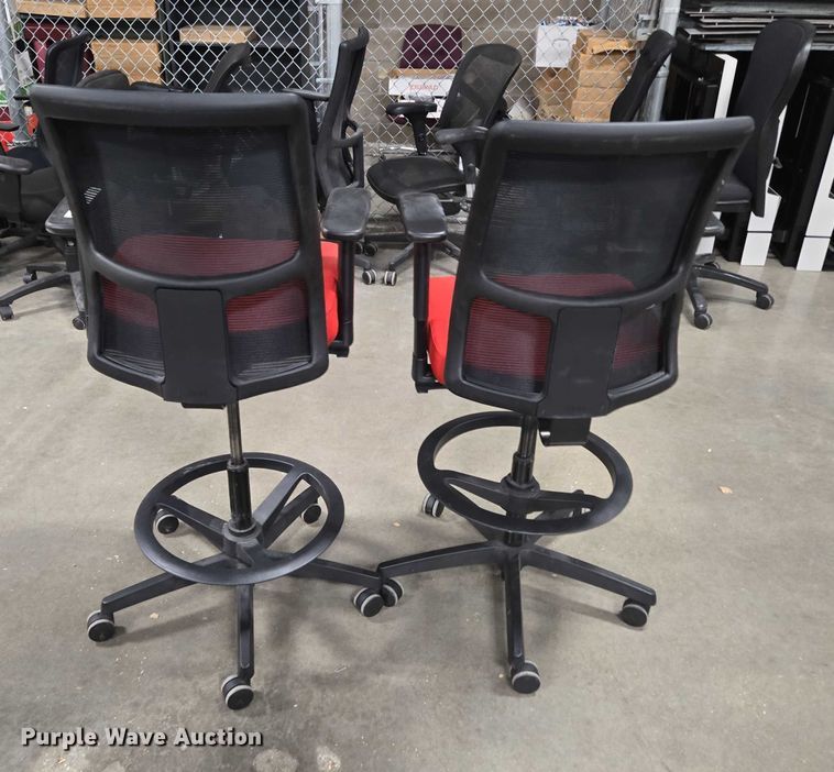 image for item EN3826 (2) chairs