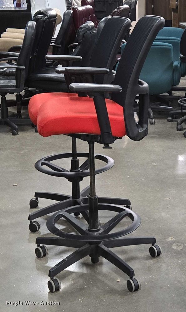 image for item EN3826 (2) chairs