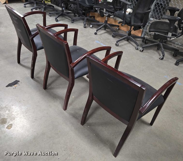 image for item EN3828 (3) chairs