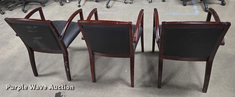 image for item EN3828 (3) chairs
