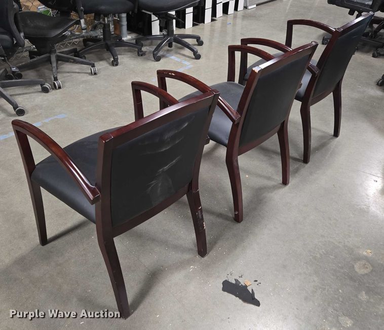 image for item EN3828 (3) chairs