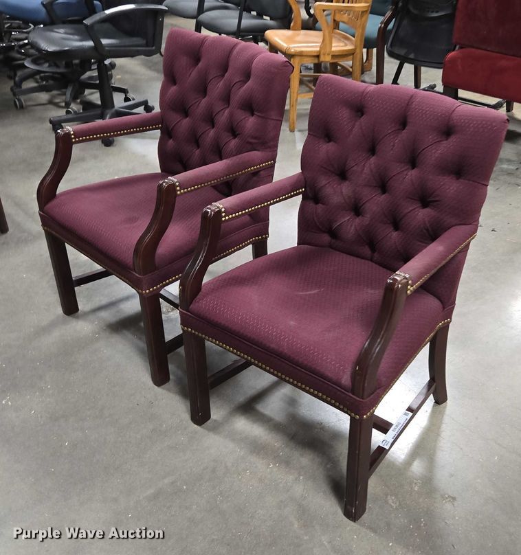 image for item EN3830 (2) chairs