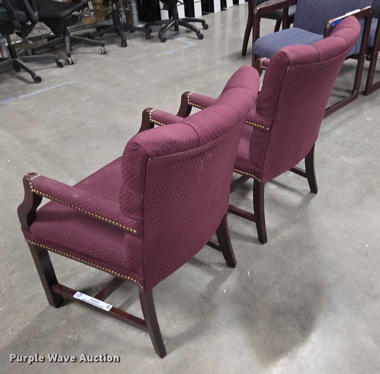 image for item EN3830 (2) chairs