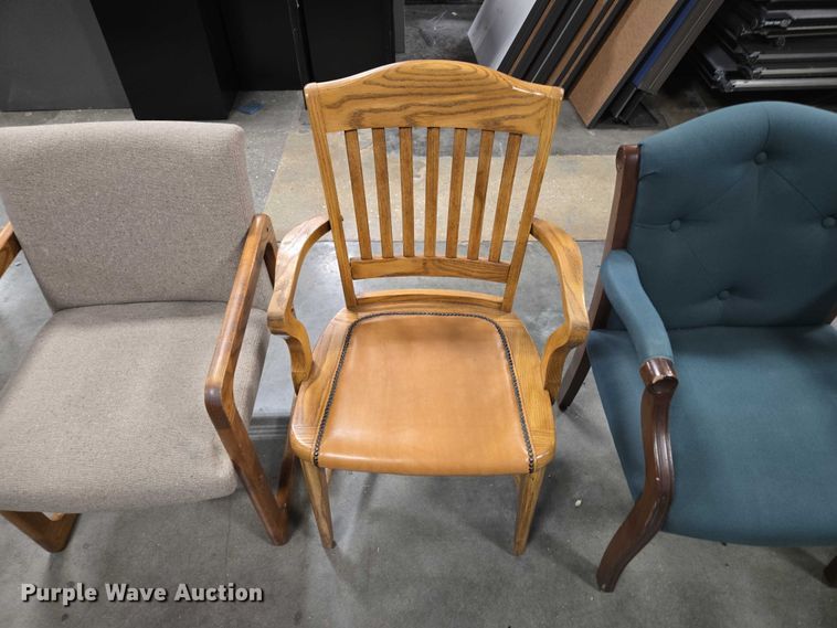 image for item EN3833 (4) chairs