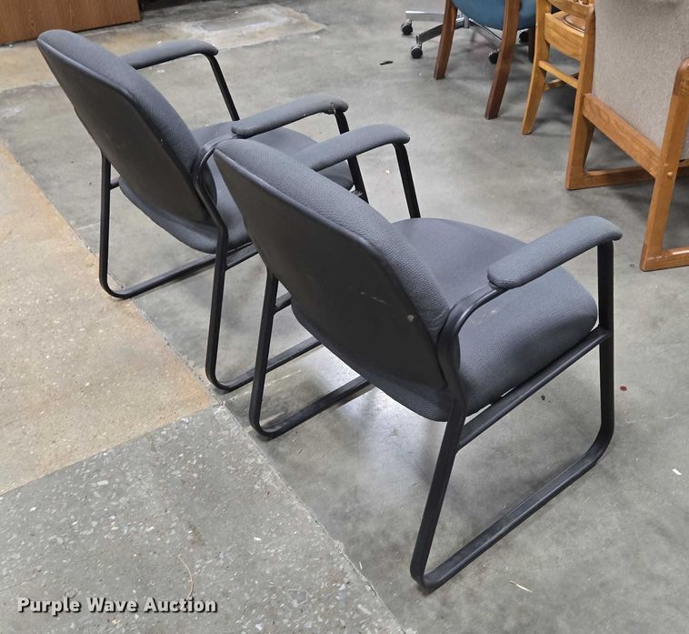 image for item EN3834 (2) chairs