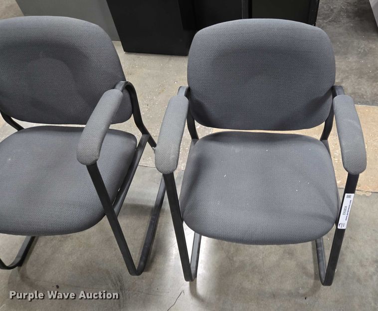 image for item EN3834 (2) chairs