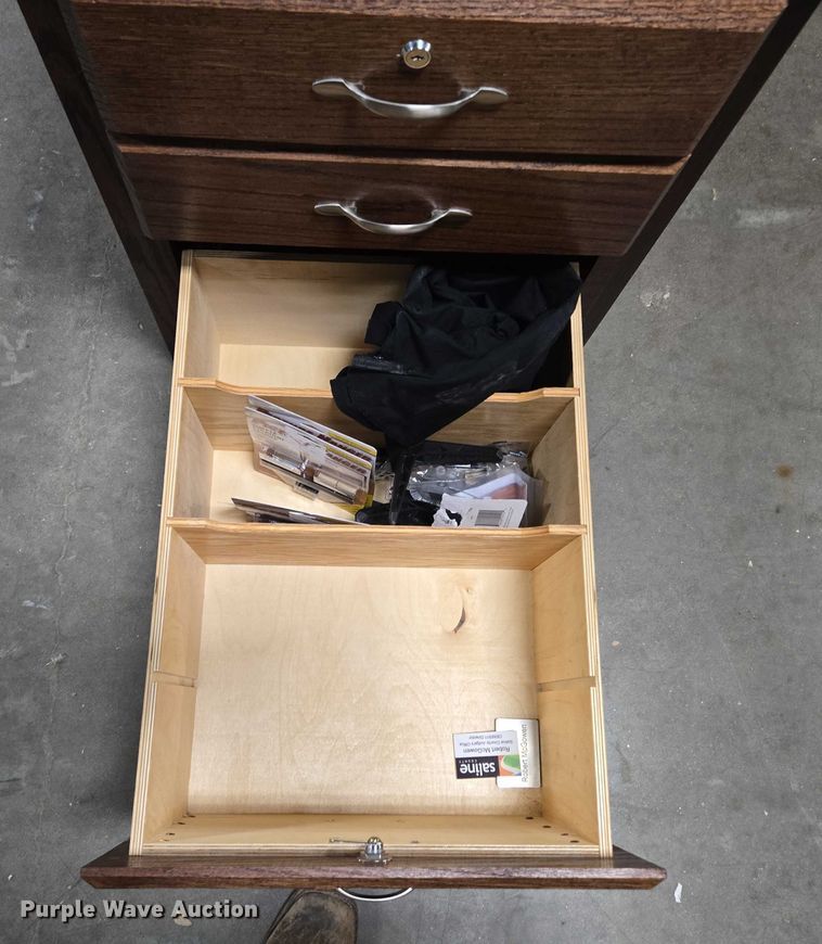 image for item EN3835 Furniture