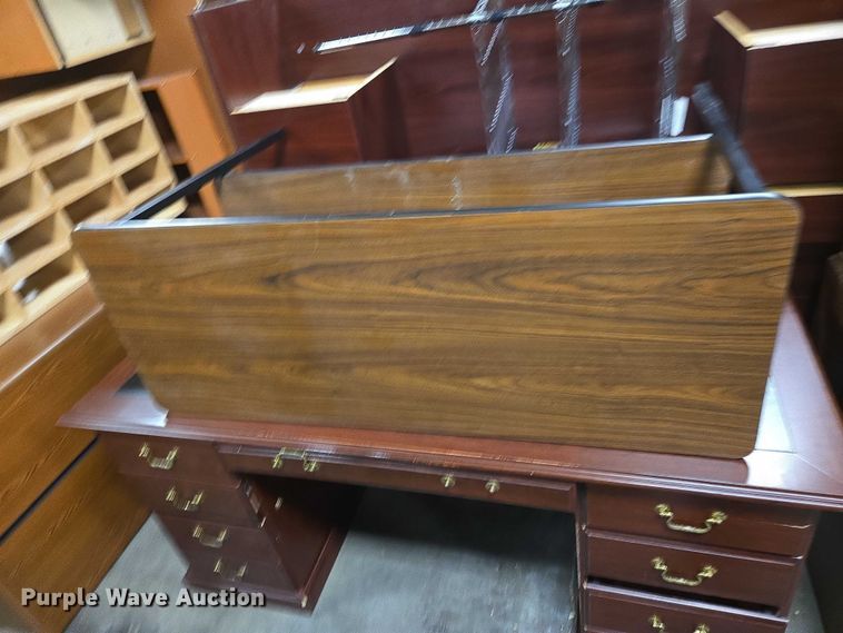 image for item EN3835 Furniture