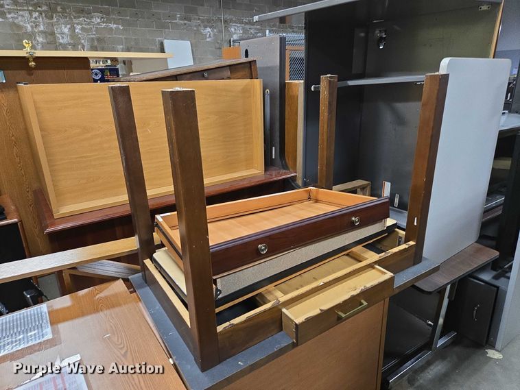 image for item EN3839 Furniture