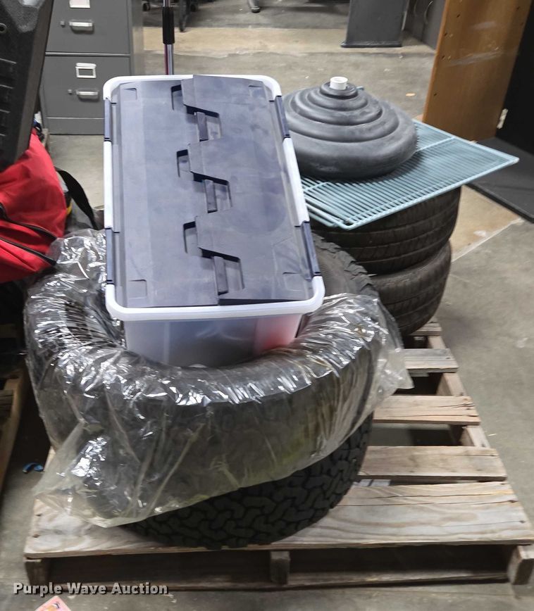 image for item EN3843 Tools